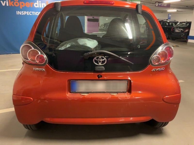 Toyota Aygo 1.0 City 2012 – снимка 7