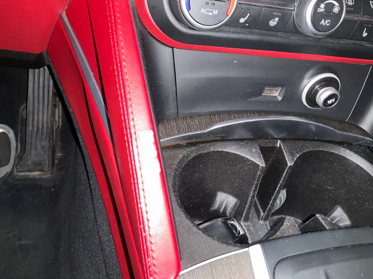 Alfa Romeo 2017 — photo 31