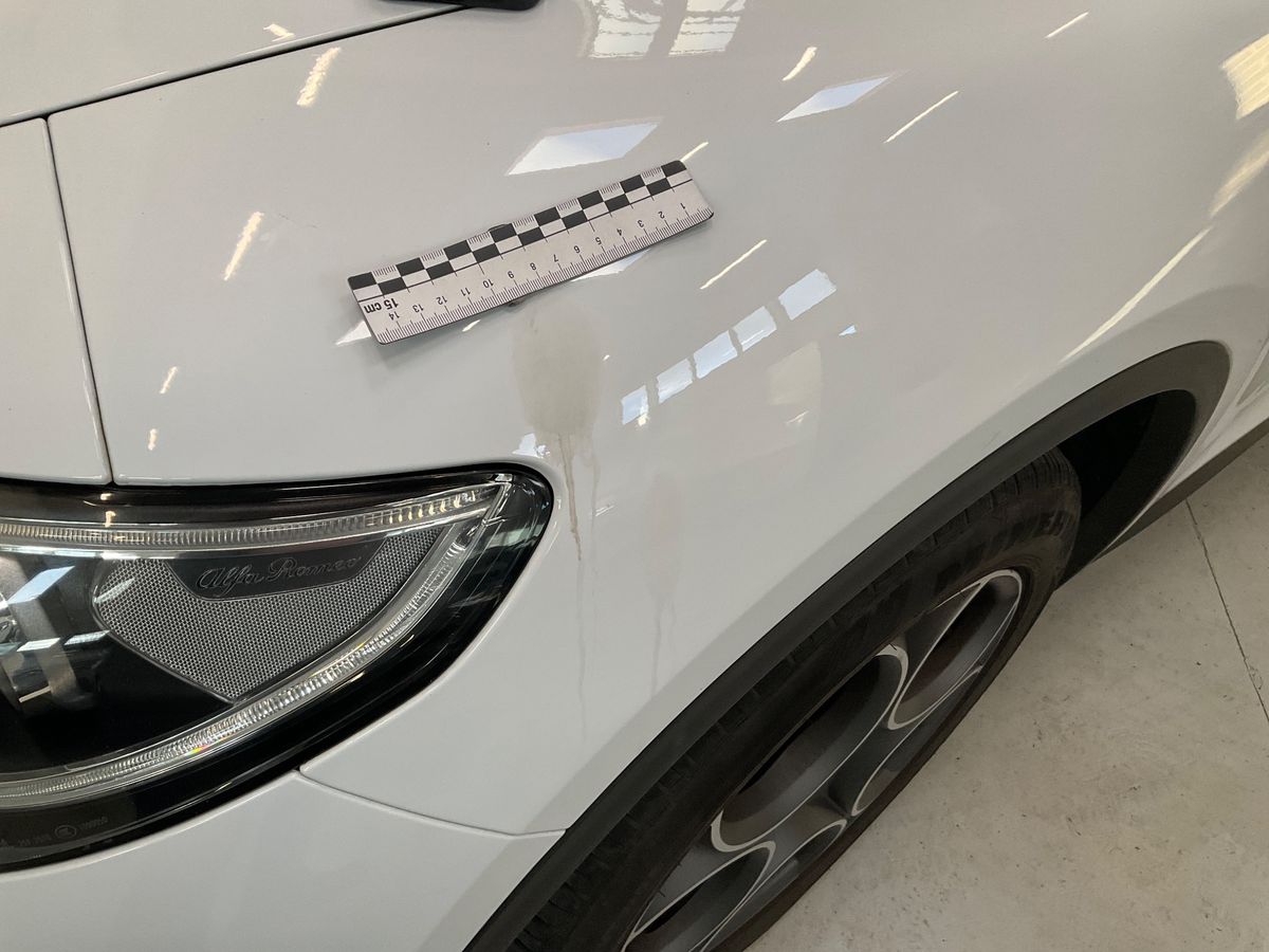 Alfa Romeo 2017 — photo 35