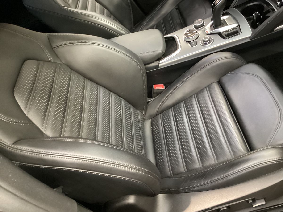 Alfa Romeo 2021 — photo 32