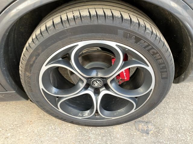 Alfa Romeo 2021 — photo 6