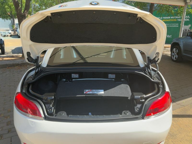 BMW Z4 sDrive 23i — zdjęcie 10