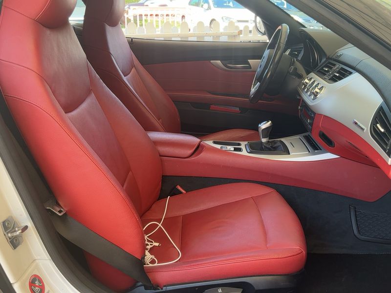 BMW Z4 sDrive 23i — zdjęcie 11