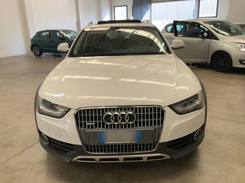 Audi A4 Allroad 2.0 TDI — zdjęcie 9