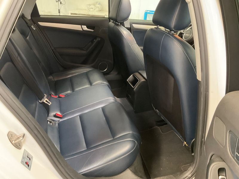 Audi A4 Allroad 2.0 TDI — zdjęcie 14