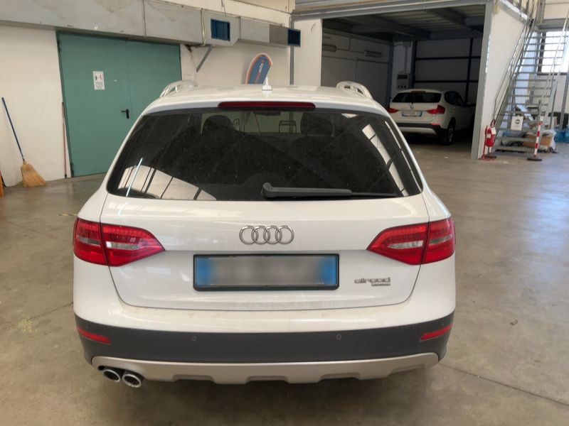 Audi A4 Allroad 2.0 TDI — zdjęcie 5