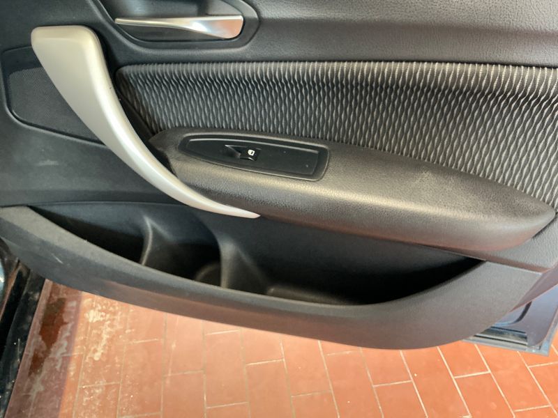 BMW 1er 118d 2013 – снимка 26