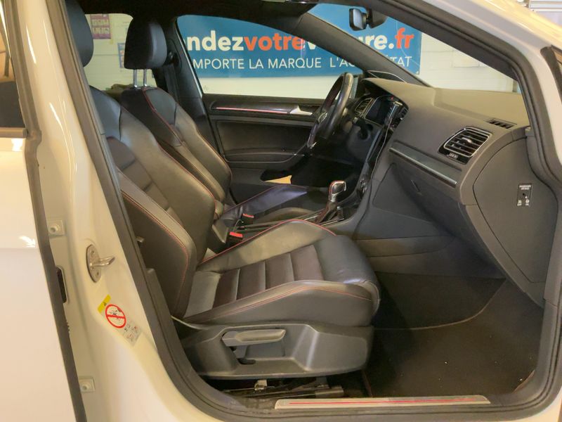 Volkswagen Golf VII 2.0 TSI GTI TCR 2019 – снимка 16