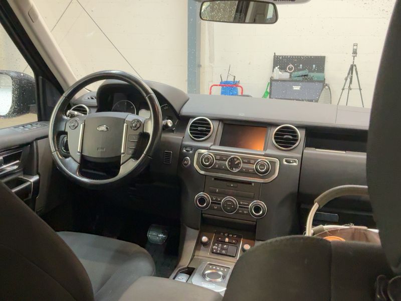 Land Rover Discovery 4 3.0 TD V6 TDV6 S 2015 – снимка 17