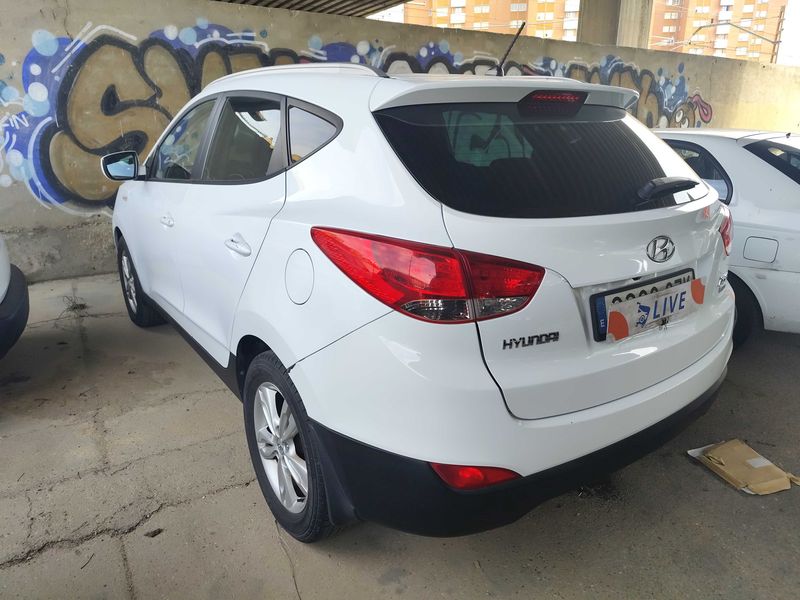 Hyundai ix35 1.7 CRDi Comfort 2WD — zdjęcie 3