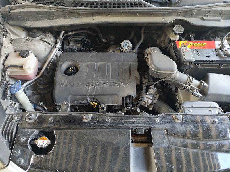 Hyundai ix35 1.7 CRDi Comfort 2WD — zdjęcie 8