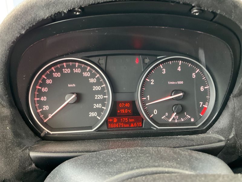 BMW 1er 120i 2007 – снимка 4