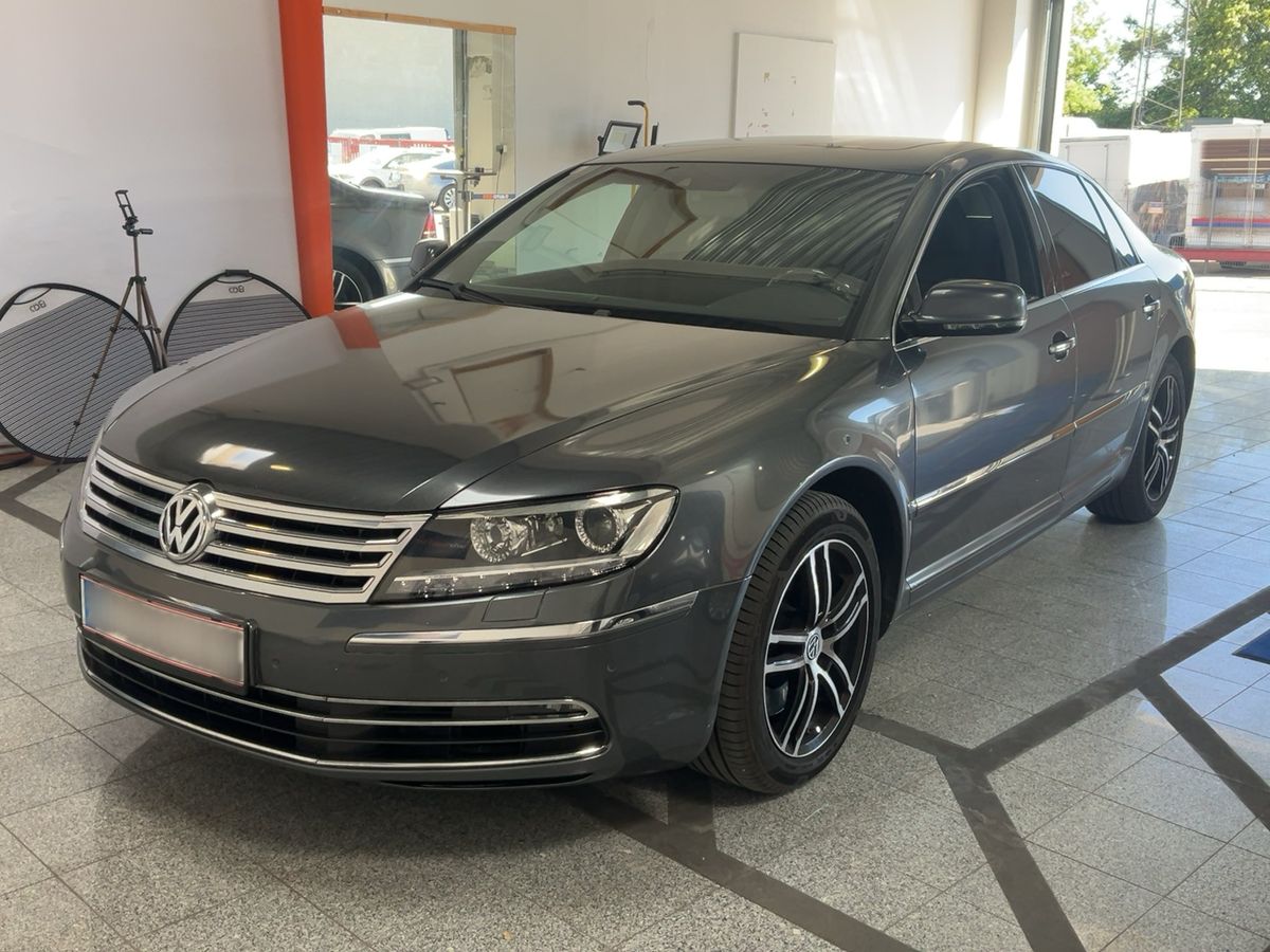 Volkswagen Phaeton 2015