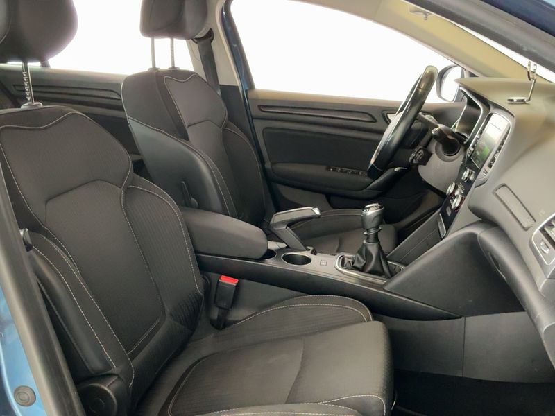 Renault Megane 1.5 dCi Energy Business 2017 – снимка 16
