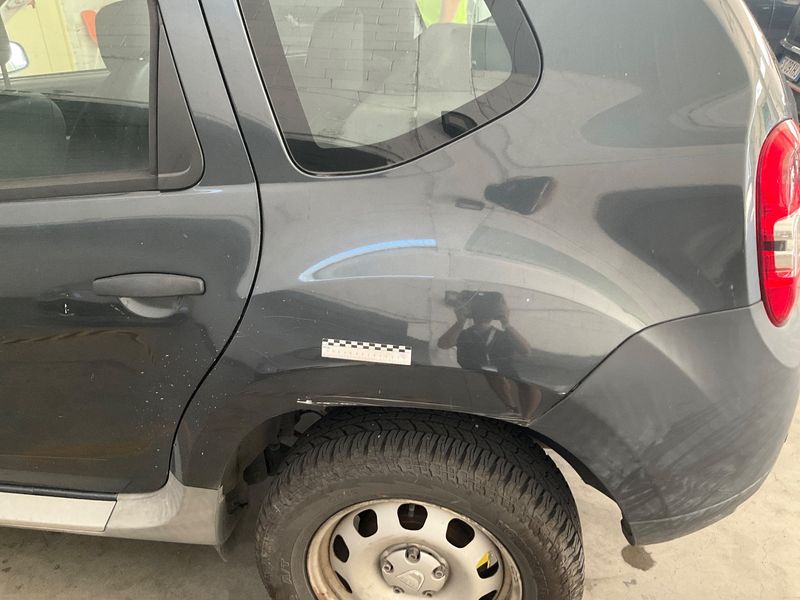 Dacia Duster 1.5 dCi Ambiance 4x2 2014 – снимка 33