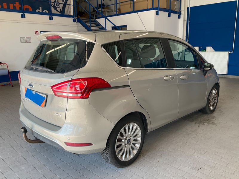 Ford B-Max 1.0 EcoBoost Titanium — zdjęcie 2
