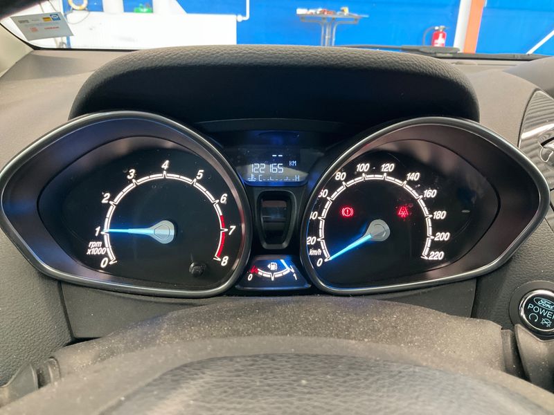Ford B-Max 1.0 EcoBoost Titanium — zdjęcie 4