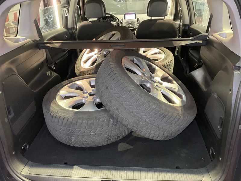 Opel Zafira Tourer 2.0 CDTI Business Edition 2016 – снимка 15