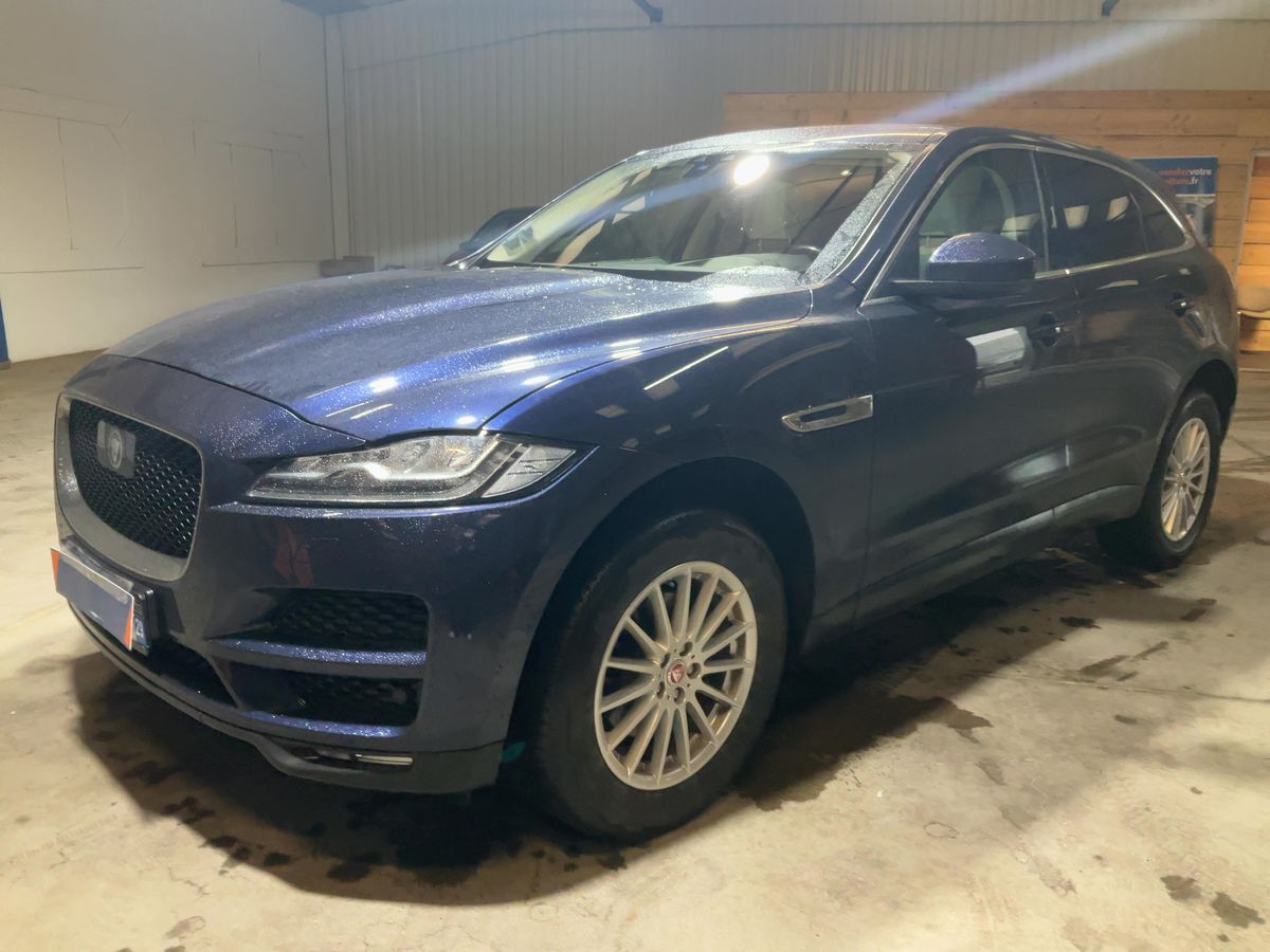 Jaguar F-Pace 2017 — photo 1