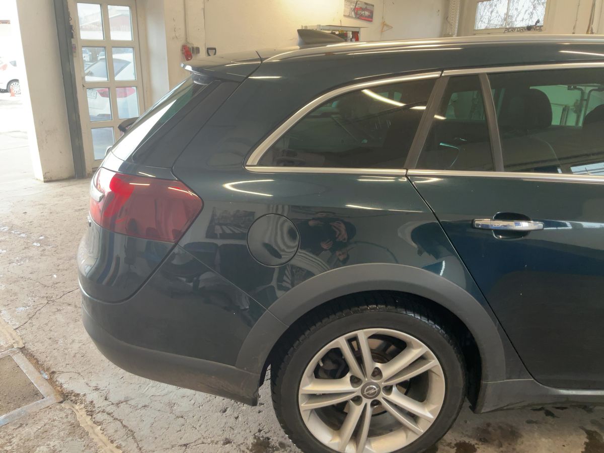 Opel Insignia 2015 — photo 9