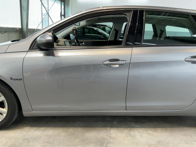 Peugeot 308 1.6 e-HDi Active 2014 – снимка 4