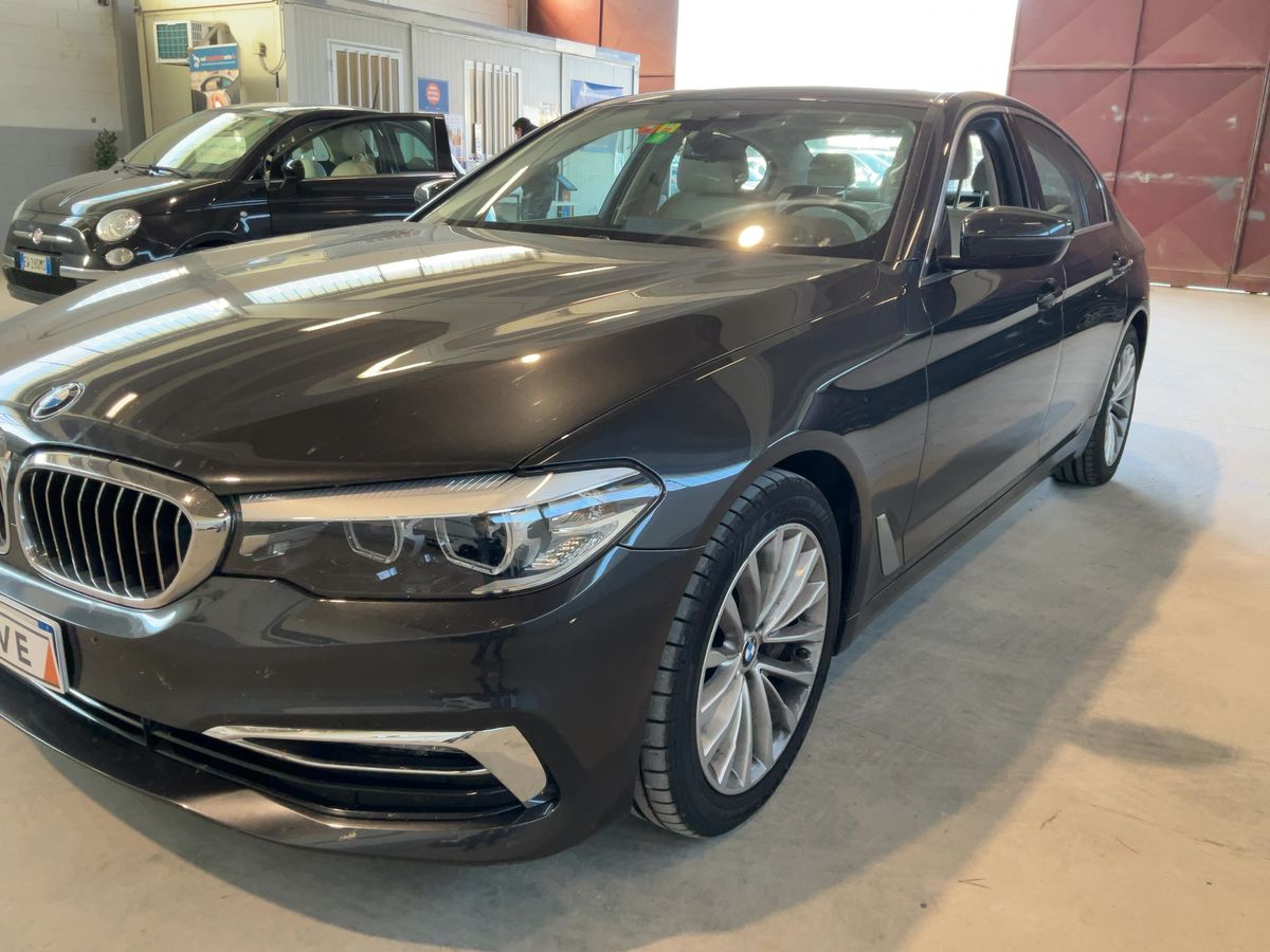 BMW 5er 540i xDrive Luxury Line