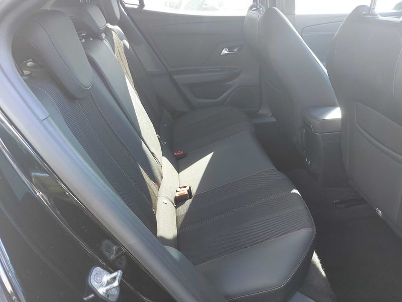 Opel Mokka X 1.2 Turbo GS Line — zdjęcie 14