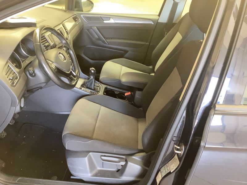 Volkswagen Golf VII Sportsvan 1.6 TDI Trendline BlueMotion Tech 2015 – снимка 16