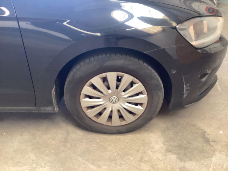 Volkswagen Golf VII Sportsvan 1.6 TDI Trendline BlueMotion Tech 2015 – снимка 11