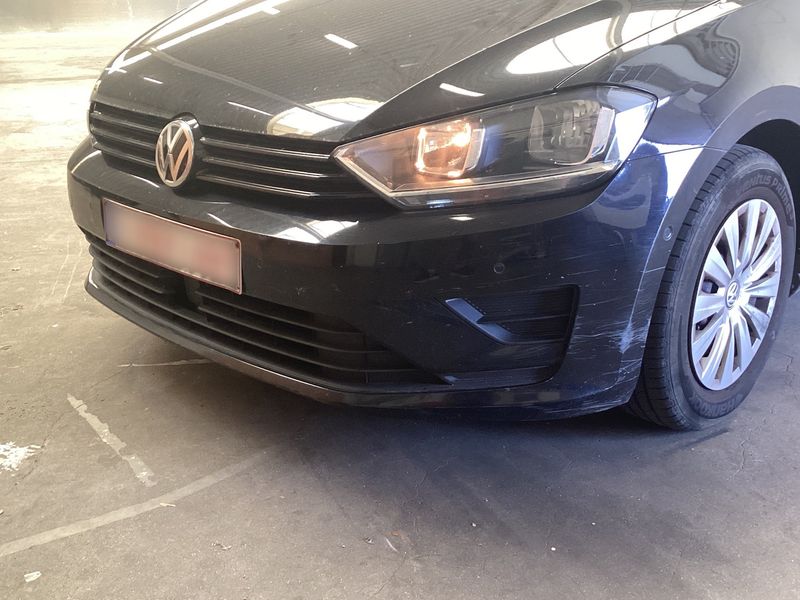 Volkswagen Golf VII Sportsvan 1.6 TDI Trendline BlueMotion Tech 2015 – снимка 35