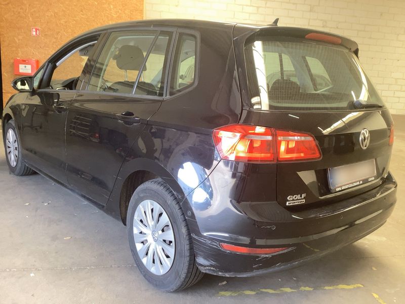Volkswagen Golf VII Sportsvan 1.6 TDI Trendline BlueMotion Tech 2015 – снимка 6