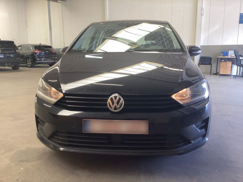 Volkswagen Golf VII Sportsvan 1.6 TDI Trendline BlueMotion Tech 2015 – снимка 14