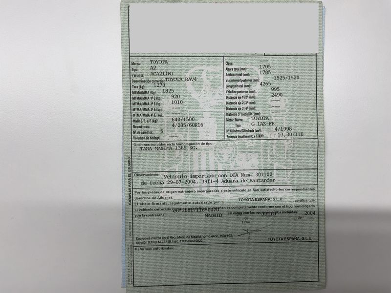 Toyota RAV 4 2.0 4x4 — zdjęcie 16