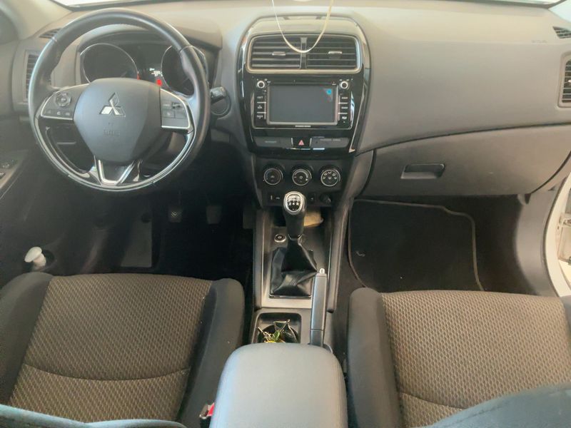 Mitsubishi ASX 1.6 Bi-Fuel Inform 2WD — zdjęcie 12