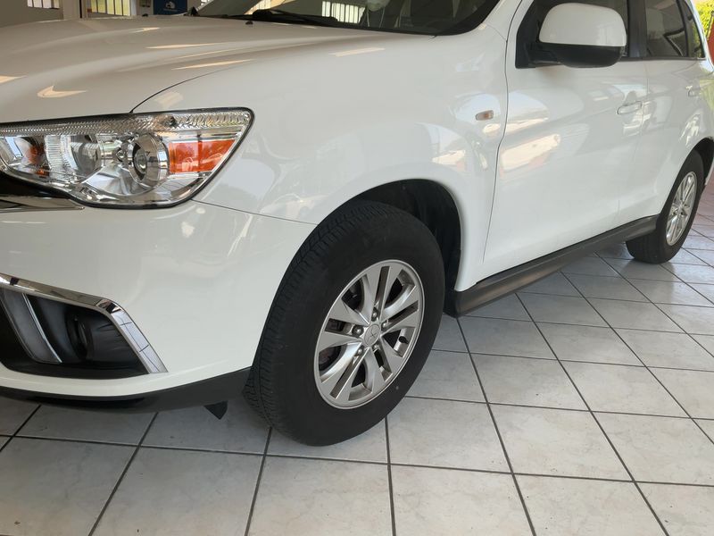 Mitsubishi ASX 1.6 Bi-Fuel Inform 2WD — zdjęcie 2