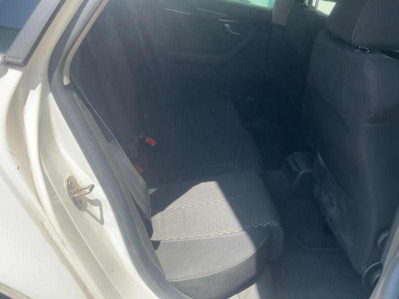 Seat Exeo 2.0 TDI Sport — zdjęcie 14