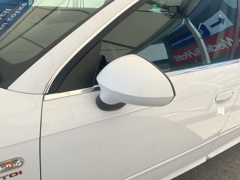 Seat Exeo 2.0 TDI Sport 2011 – снимка 28