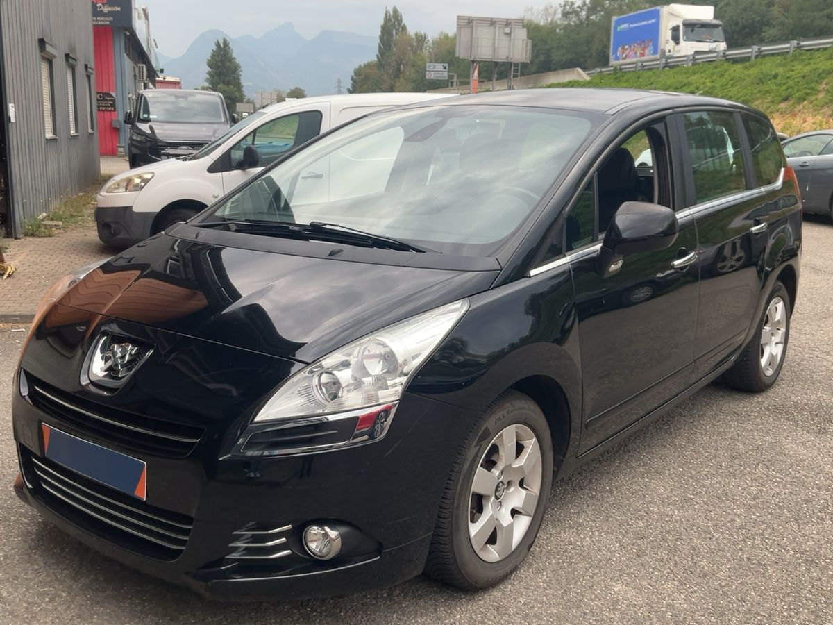 Peugeot 5008 1.6 HDi Premium