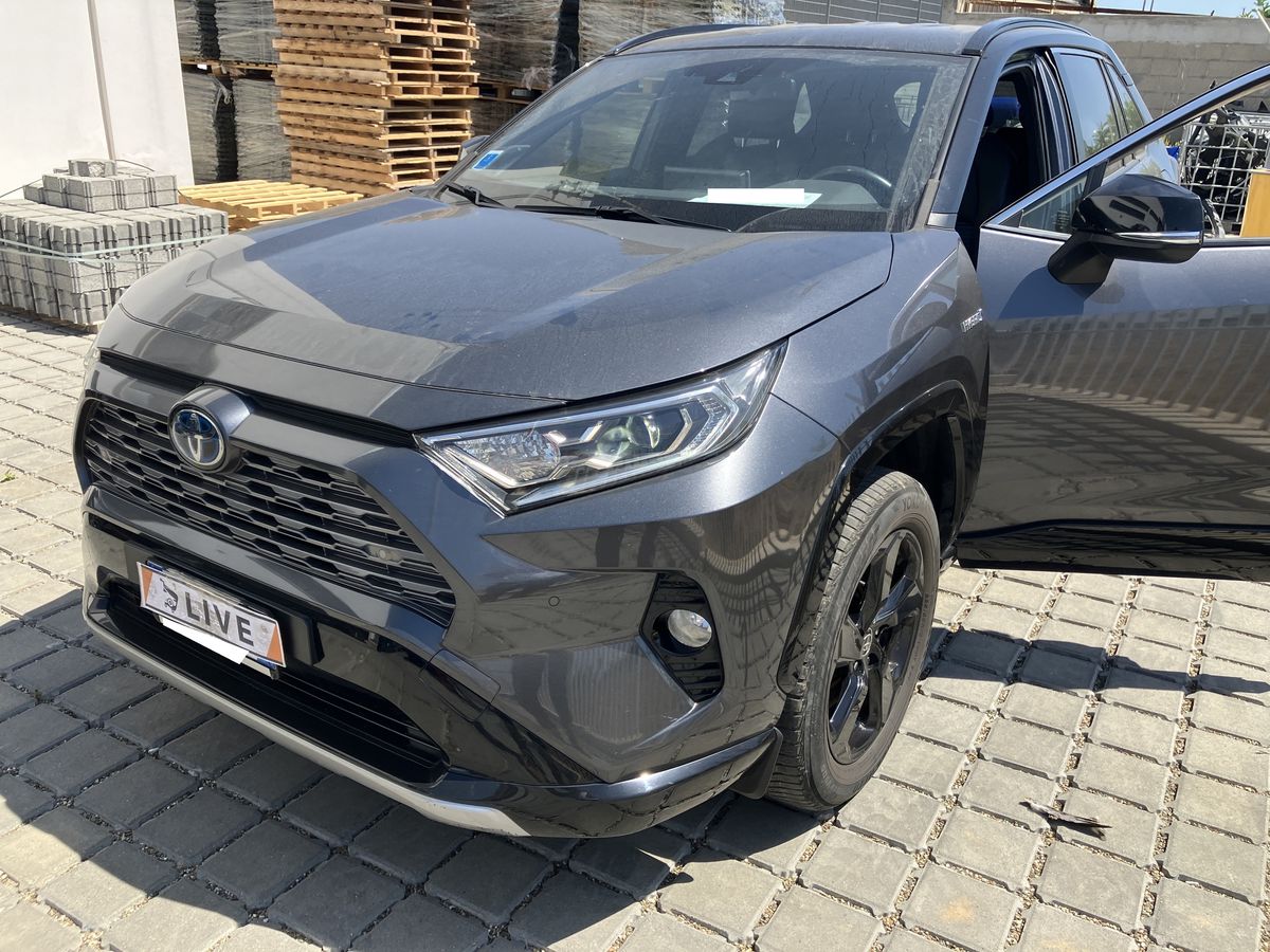 Toyota RAV 2021