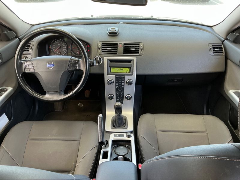 Volvo V50 1.6 DRIVe Momentum — zdjęcie 12