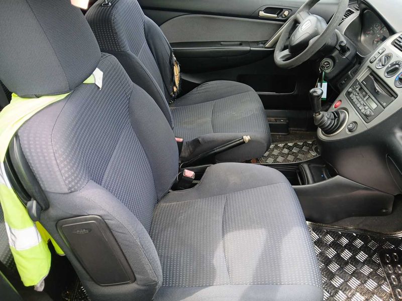 Honda Civic 1.7 CDTI CTDi ES — zdjęcie 10