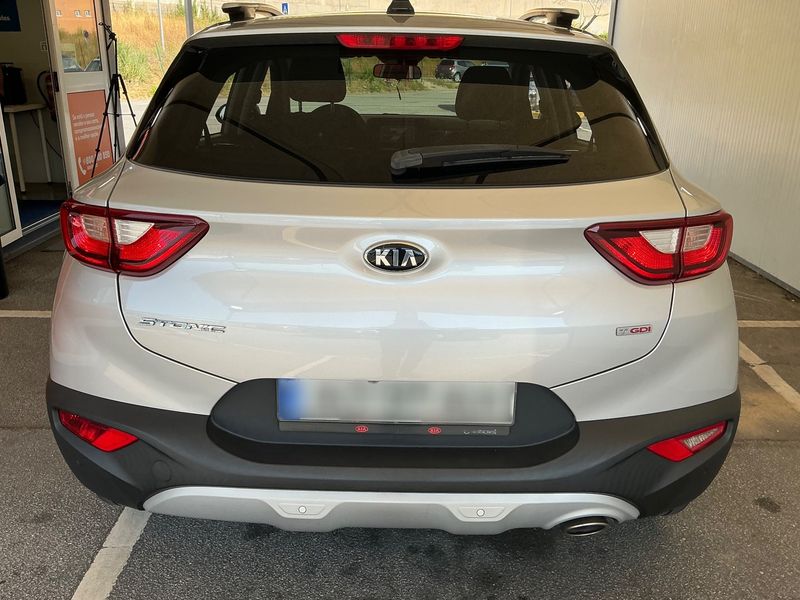 Kia Stonic 1.0 TGDI Dream-Team Edition — zdjęcie 5