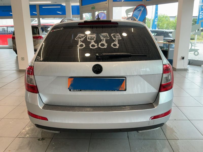Skoda Octavia 1.6 TDI Elegance 2014 – снимка 7