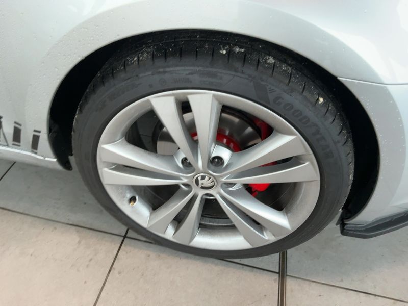 Skoda Octavia 1.6 TDI Elegance 2014 – снимка 11
