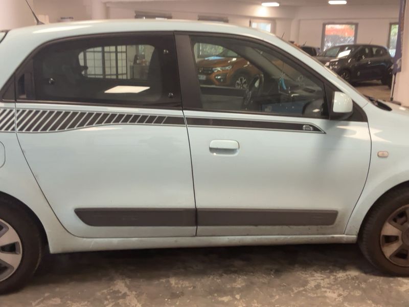Renault Twingo 1.0 SCe Zen — zdjęcie 7
