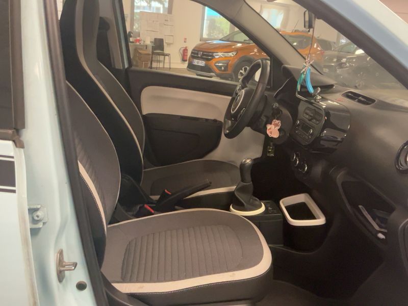 Renault Twingo 1.0 SCe Zen — zdjęcie 11