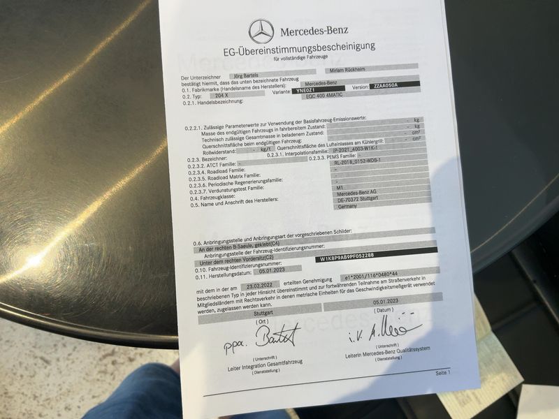 Mercedes-Benz EQC electric drive 300 kW 4Matic AMG Line — zdjęcie 16