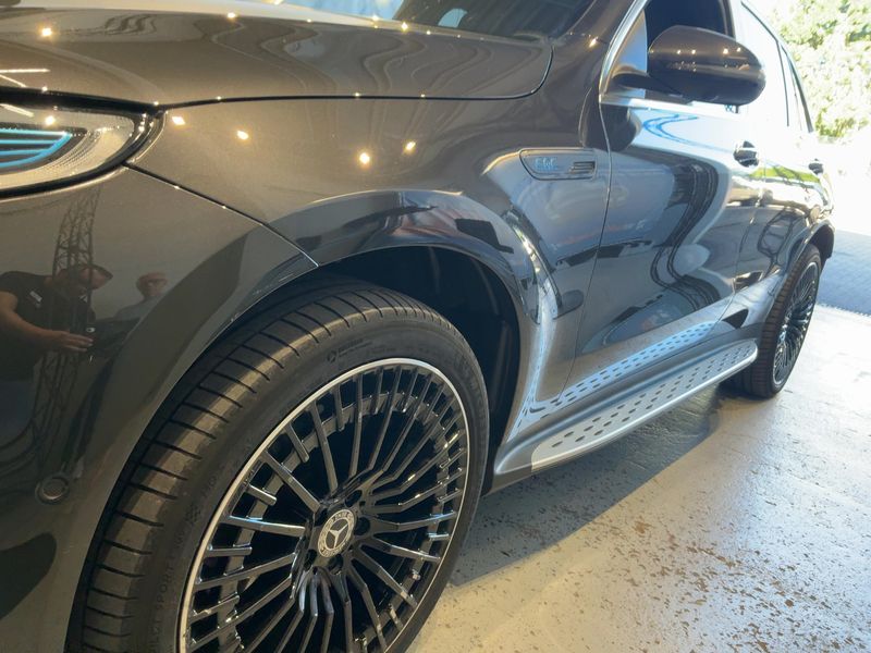 Mercedes-Benz EQC electric drive 300 kW 4Matic AMG Line — zdjęcie 2