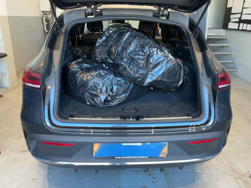 Mercedes-Benz EQC electric drive 300 kW 4Matic AMG Line — zdjęcie 10