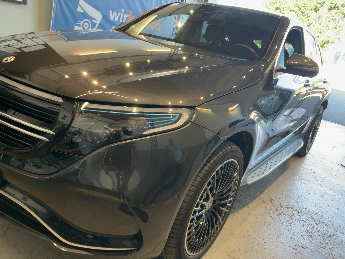 Mercedes-Benz EQC 2023